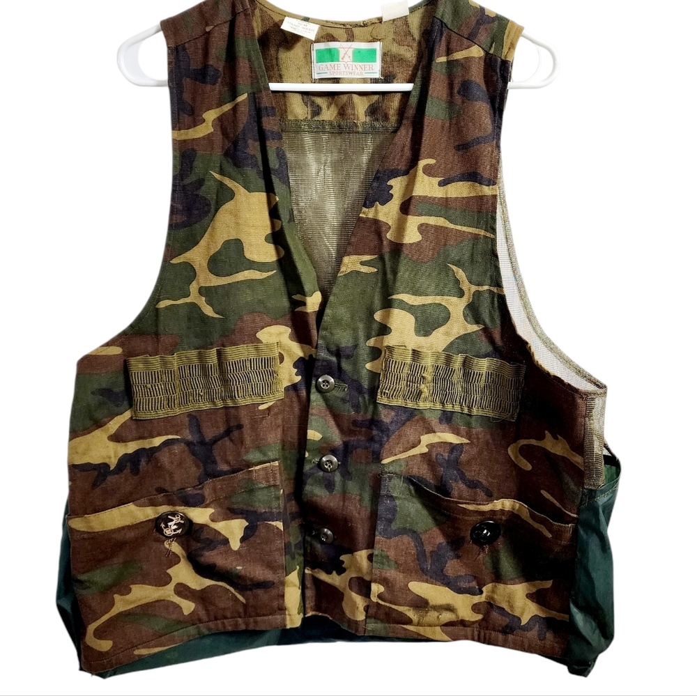 Vintage Game Winner Camo Hunting Vest
